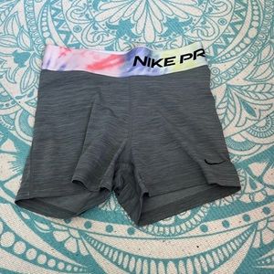 nike pro 3in shorts